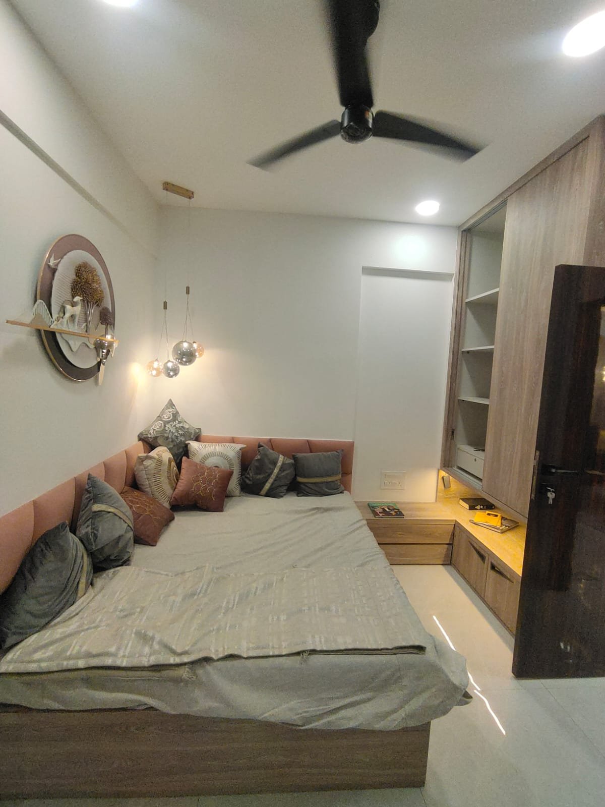 WhatsApp Image 2025-11-05 at 6.03.30 AM